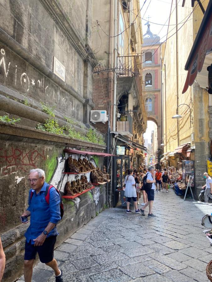 نابولي Samm B&B San Gregorio Armeno المظهر الخارجي الصورة
