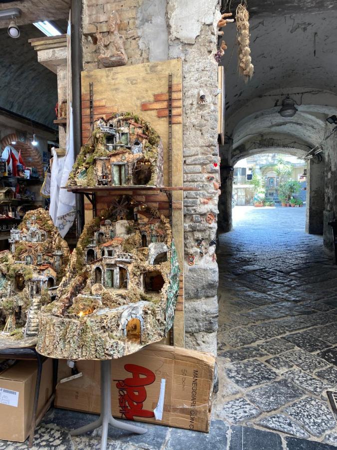 نابولي Samm B&B San Gregorio Armeno المظهر الخارجي الصورة