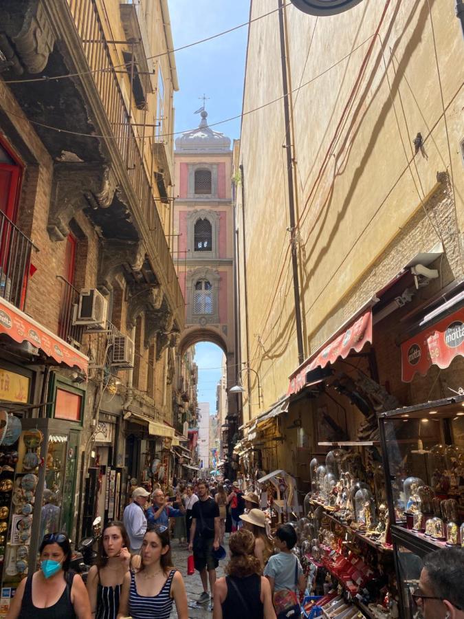 نابولي Samm B&B San Gregorio Armeno المظهر الخارجي الصورة